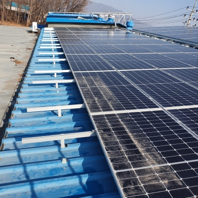 solar PV Ganchos de techo de montaje de lata de aluminio L de los pies Tipo de aumento
