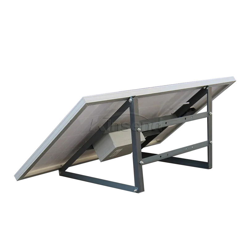 Montaje de panel solar doméstico portátil triangular