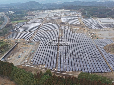 Proyecto solar montado en tierra 43MW, Miyazaki-ken, Japón