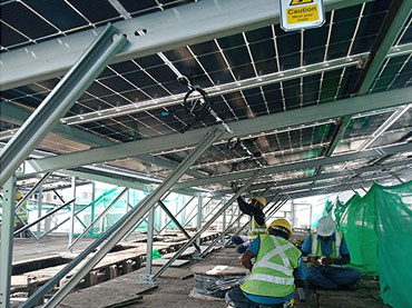 Monte de panel solar plano en la azotea, Singapur