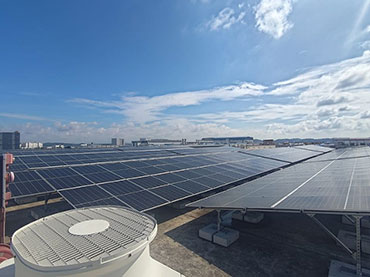 Monta de techo plano del panel solar, Singapur