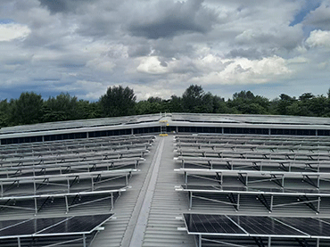 Proyecto de azotea metálica solar de 3,2 MW instalado con éxito en Singapur